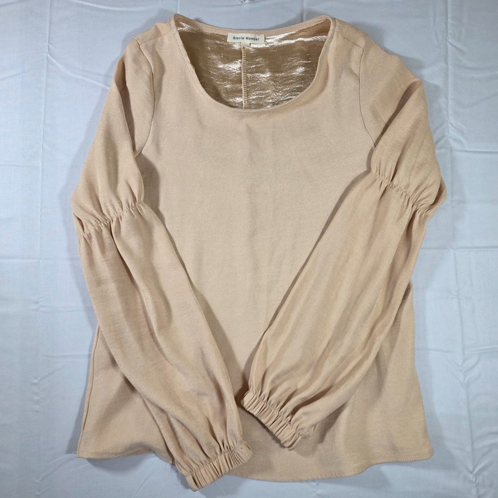 beige medium-sized Stevie Hender long-sleeve top